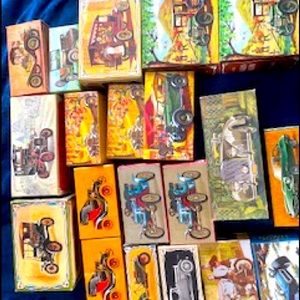 Vintage Avon Collectible Bottles.